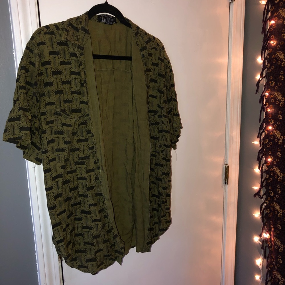 Green Patterned Button-up